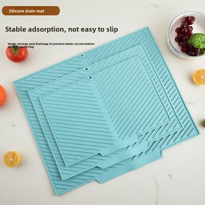 Tapete Escurridor de Silicona Engrosado Multiestilo, Forma Irregular, para Encimera de Cocina, Absorbente de Agua y Aislante Térmico - Product Image 2