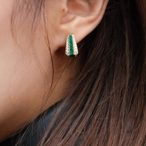 Orecchini a polsino verdi con accenti, stile esotico, per donna, da indossare tutti i giorni, accessori per l'orecchio - Product Image 3