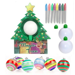 Sam Toy Electric DIY Bola decorativa Juguete para colorear Kit Sorpresa Huevo Árbol de Navidad Dibujo Juguete con música ligera y 8 bolígrafos de colores - Product Image 1