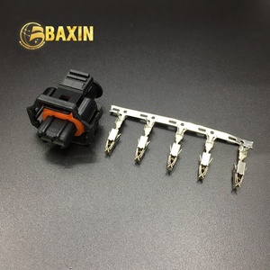 Sensor de Cigüeñal <span class=keywords><strong>Bosch</strong></span> 1928403874/DJ7026A-3.5-21 con Conector Impermeable de 2 Pines - Product Image 2