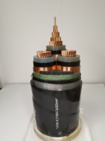 Câble d'alimentation blindé souterrain Chongde YJV22 à trois conducteurs en cuivre isolé XLPE haute tension 1 KV/0.6 KV 4*50mm 90C 60A