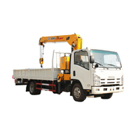 Grue hydraulique japonaise de taille moyenne montée sur camion avec flèche télescopique 6,3T ou 8T – Grue sur camion plateau