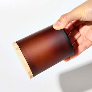 Toplu 300ml/10oz Buzlu Kehribar Cam Mum Kavanozu (6 Adet/Koli) - Doğal Çam Kapak, 3 Günlük Kargo ve EPE Oluklu Ambalaj - Product Image 3