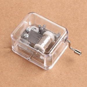 Caja de Música Miniatura Bañada en Oro de 24K Ever Bright, Caja de Música de Metal con Manivela, Regalos Creativos para Niños, Decoración del Hogar, Duración del Sonido de 30 Segundos - Product Image 6