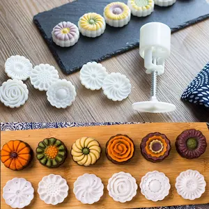 6 pièces/ensemble fleur en forme de gâteau de lune moule 50g gâteau moule main pression Fondant lune gâteau décoration outils emporte-pièce outil de cuisson