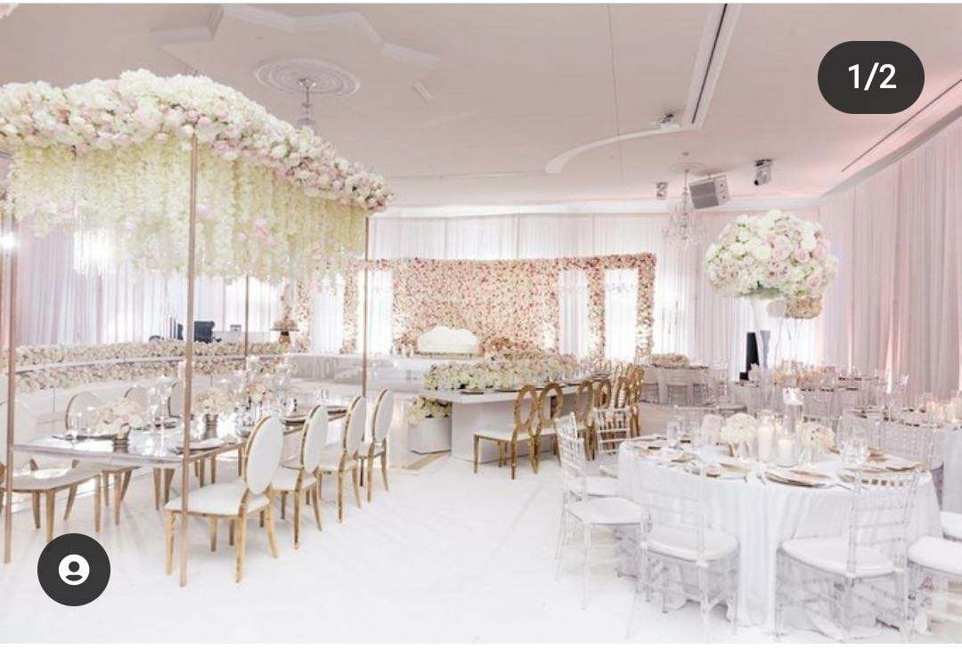 Coureur de fleurs blanc