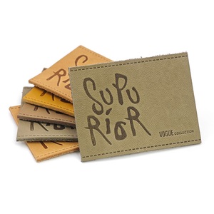 Étiquette en cuir véritable personnalisée, embossée, avec logo personnalisé, patch en cuir sur mesure pour jeans, sacs, vêtements. - Product Image 4