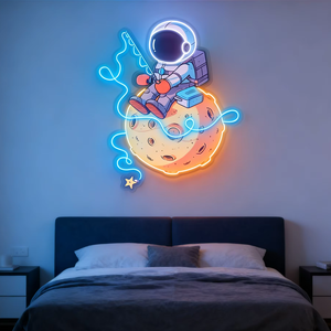 Letreros LED Personalizados con Diseño de Astronauta, Oso y Pizza para Decoración del Hogar o Publicidad en Centros Comerciales - Product Image 1