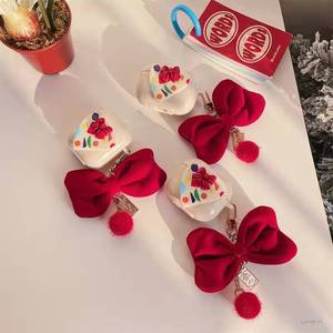 Étui Airpods <span class=keywords><strong>Pro</strong></span> 1/<span class=keywords><strong>2</strong></span>/4 en Silicone souple, Transparent, en forme de cœur, fleur 3d, avec crochet métallique papillon, <span class=keywords><strong>coque</strong></span> - Product Image 3