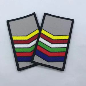 Écussons brodés personnalisés pour vêtements, club Pathfinder, club d'aventuriers, à repasser, ailes brodées, écussons en érable - Product Image 1