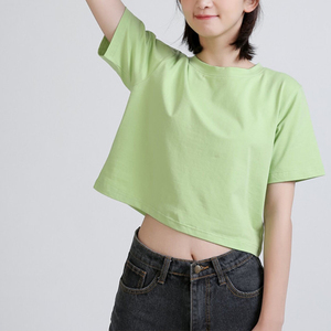 เสื้อยืดครอปท็อปทรงหลวมสำหรับผู้หญิง ผ้าฝ้าย 95% สแปนเด็กซ์ 5% แขนสั้น น้ำหนัก 180 กรัม 5.3 ออนซ์ พร้อมบริการพิมพ์ฉลากและป้ายห้อยฟรี - Product Image 2