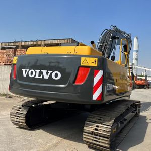Excavatrice hydraulique Volvo EC210B d'occasion pour l'industrie minière, incluant moteur, boîte de vitesses et pompe, fournie par un fournisseur d'excavatrices de confiance - Product Image 1