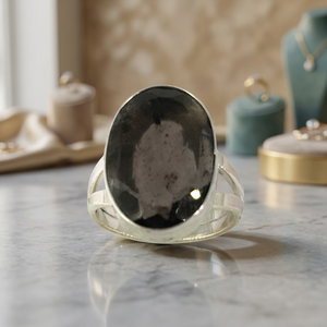 Bague pour homme en argent sterling avec serti clos, ornée d'une pierre Chintamani et d'un téktite colombien naturel, au design floral élégant - Product Image 3
