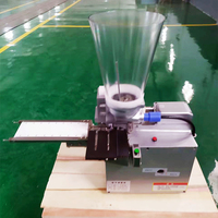 Machine à fabriquer des boulettes, des empanadas, des gyozas, des pelmenis russes, des raviolis, prix de la machine commerciale