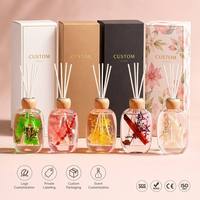 Coffrets de diffuseurs à bâtonnets populaires, parfum d'ambiance d'aromathérapie aux fleurs séchées, désodorisant 120 ml, parfum aux huiles essentielles avec couvercle en bois