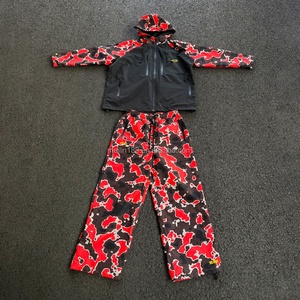 Factory Custom Lightweight <b>Patchwork</b> Design Windbreaker <b>Jacket</b> and Nylon Pants Set Windproof Waterproof Windbreaker Tracksuit - Product Image 1