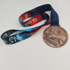 Medali kuningan cetak kustom 2 inci medali emas pemenang penghargaan kompetisi olahraga Logo pesta Model logam - Product Image 3