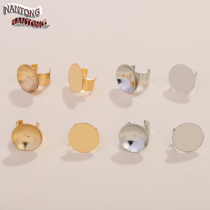 Attache-cheveux en métal en forme de C de Nantong, clip pour accessoires capillaires DIY, minimaliste, moderne, couleur unie, fixation multifonctionnelle - Product Image 1