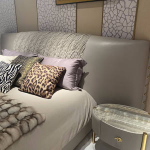 Lit double en cuir de style moderne pour chambre principale, lit de mariage, villa de luxe italienne <span class=keywords><strong>Robert</strong></span>, chambre à coucher à écran large - Product Image 3