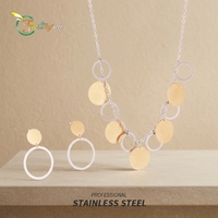Vente directe usine – Ensemble collier et boucles d'oreilles en acier inoxydable 316L avec pendentif rond plaqué or PVD 18 carats, étanche