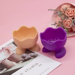 ที่เก็บฟองน้ำแต่งหน้าซิลิโคนพิมพ์ลายโลโก้สีตามสั่งแบบขายส่ง เป็นมิตรกับสิ่งแวดล้อม ขนาดเล็ก ใช้เก็บฟองน้ำไข่แต่งหน้า สะอาดถูกสุขอนามัย อุปกรณ์แต่งหน้า - Product Image 5