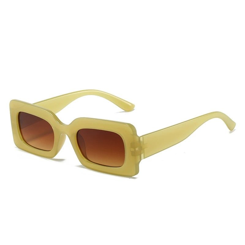 C3 - The yellow frame is a light brown color.