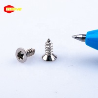Mini Kleine Uhrwerk-Mikroschrauben M0.6 0.8 M1 M1.2 M1.4 Mikro-Selbstschneidende Gewindesicherung Mikro-Elektronikschraube
