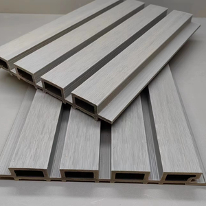 <span class=keywords><strong>Panneau</strong></span> décoratif 3D moderne en WPC, imperméable et ignifuge, à prix compétitif, pour revêtement mural extérieur et intérieur de maison - Product Image 1