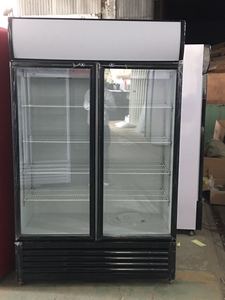 Réfrigérateur vertical à <span class=keywords><strong>double</strong></span> <span class=keywords><strong>porte</strong></span> vitrée trempée à refroidissement direct, avec éclairage LED, pour vin et boissons - Product Image 6