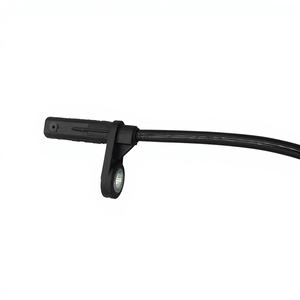 Capteurs ABS neufs en gros pour modèles Mercedes-Benz 2045400317 et 2049050317, position avant, garantie 1 an - Product Image 3