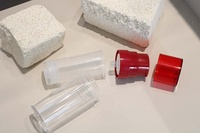 Bouteille de pompe sans air rouge colorée personnalisée bouteille à vide recyclable bouteilles de pompe sans air transparentes cosmétiques rechargeables