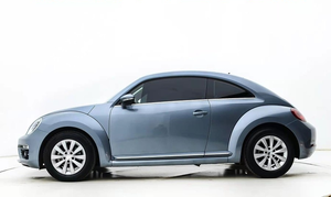Venta al por mayor de coches Beetle: Modelo popular 2018-2019, cámara, tela eléctrica, sedán DE Turbo, coche usado oscuro, automático/manual, volante a la izquierda. - Product Image 4