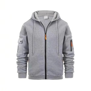 Sweat-shirt à capuche noir pour homme avec poches zippées néon, coupe classique, vêtement décontracté pour l'automne - Product Image 5