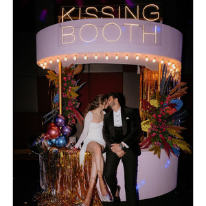 Caja de cabina de fotos de revista de metal personalizada, decoración de propuesta de boda, cabina de besos para accesorios de boda - Product Image 4