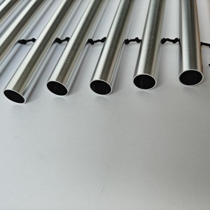 Campana <span class=keywords><strong>de</strong></span> <span class=keywords><strong>Viento</strong></span> <span class=keywords><strong>de</strong></span> <span class=keywords><strong>Metal</strong></span> <span class=keywords><strong>de</strong></span> 9 Tonos con Manivela, Instrumento <span class=keywords><strong>de</strong></span> Percusión para Sanación con Sonido, Meditación y Yoga - Product Image 5