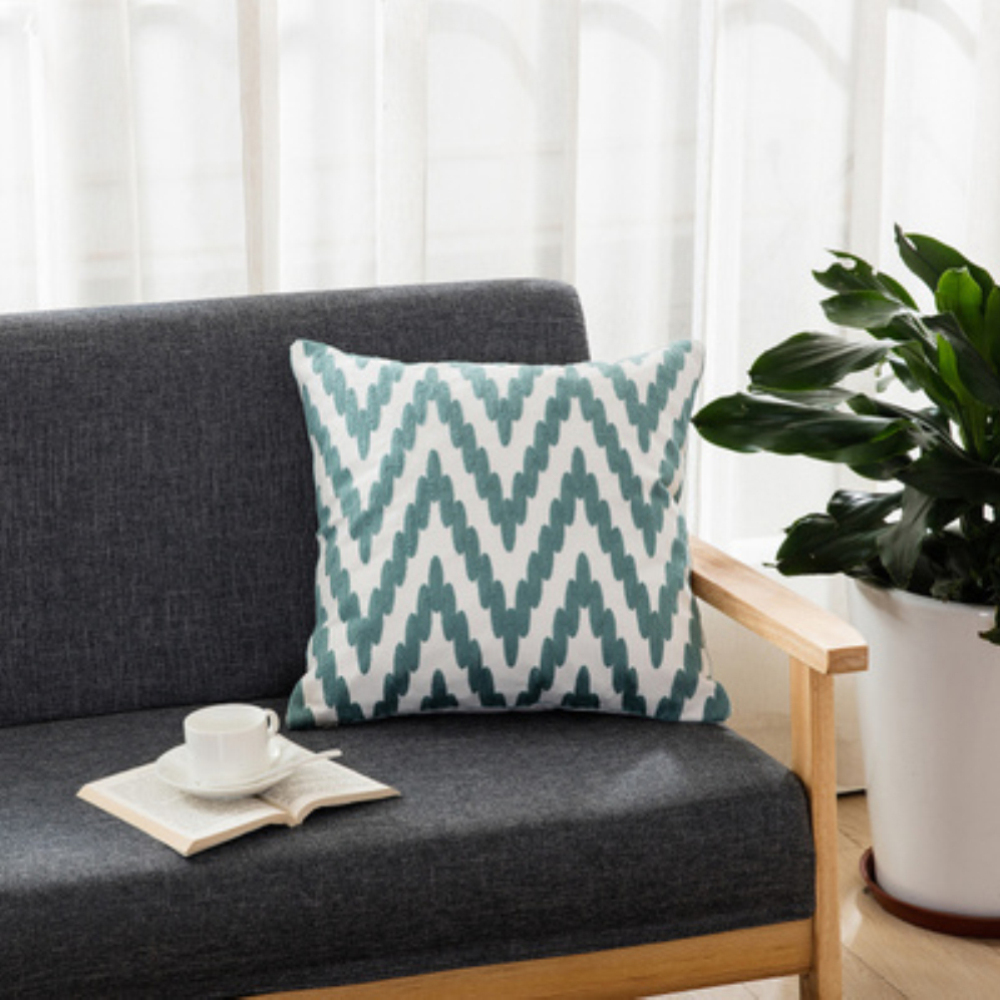 Cuscino ricamato 45*45cm 07