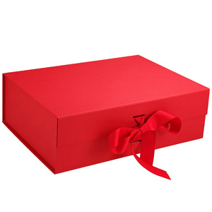 Red Magnetic Elegant Premium Flat Floding Decorative Gift Boxes Christmas Eve Hamper Packaging Gift Christmas Box with ribbon