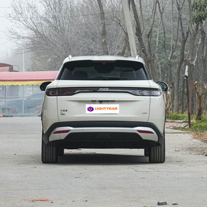 BYD Song Ultra DM-i Edición Líder SUV, Nuevo Modelo Eléctrico de Alta Velocidad y Gran Autonomía, Inteligente, para Exportación - Product Image 6