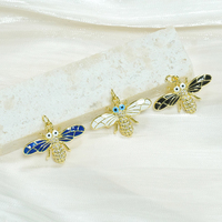 Charmant pendentif abeille en laiton avec micro-insertion de CZ et émail coloré pour la fabrication de colliers et de bijoux DIY