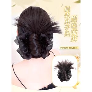 Pince à cheveux noire à pompon pour femme avec plumes, style volume au dos - Product Image 2