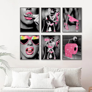 Toile noire et blanche avec cadre, décoration murale pop art tendance, motif féminin moderne, photos de tissu pailleté rose glamour, art de la toilette - Product Image 4