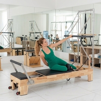 LUMINE Machine de Pilates Reformer Demi-Trapez en Chêne, Portable, Durable, Écologique, Réglable, pour Entraînement et Bien-être, Garantie 3 Ans