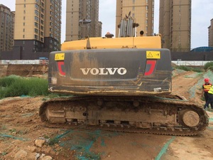 Excavatrice originale d'occasion Volvo EC350D de haute qualité d'occasion à bas prix - Product Image 2