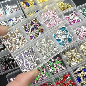 6 Grilles de Strass pour Ongles, Breloques Croix Planète Saturne, Bijoux de Luxe pour Ongles, Pièces de Décoration Diamantées en Cristal pour Nail Art - Product Image 2