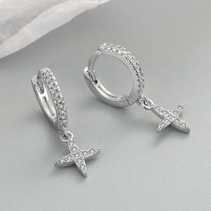 Pendientes de Plata de Ley 925 para mujer, aretes llamativos y elegantes, aro cruzado único minimalista con incrustaciones de circonia cúbica, clásico europeo y americano, venta al por mayor - Product Image 5