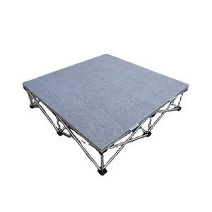 Escenario de Plataforma con Acabado Alfombrado Gris y Faldas Negras, Escenario para Eventos en Oferta - Product Image 1