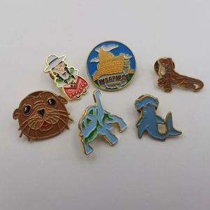 Fabricante de pines de solapa, insignias metálicas, broches al por mayor, pines de esmalte blando y duro con logotipo, personalizados - Product Image 2
