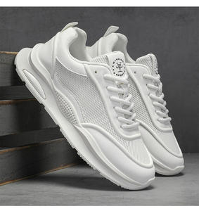 Parte superior de malla transpirable con perforaciones, estilo deportivo para exteriores, suave y antideslizante, casual y moderno, zapatos de plataforma versátiles. - Product Image 5