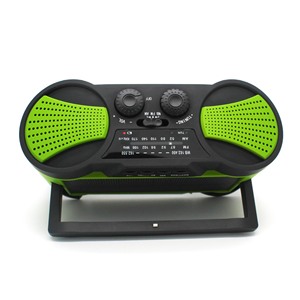 OEM ODM 2024 popular color <span class=keywords><strong>vintage</strong></span> adecuado para <span class=keywords><strong>radio</strong></span> de estilo americano linterna recargable con <span class=keywords><strong>radio</strong></span> de coche impermeable