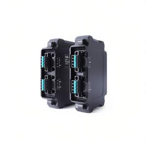 PWR-100-LV Moxa Switch Gestionado para Riel DIN, Switch Ethernet Industrial de 4 Puertos para Redes Empresariales - Product Image 2